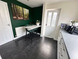 Breakfast Area- click for photo gallery